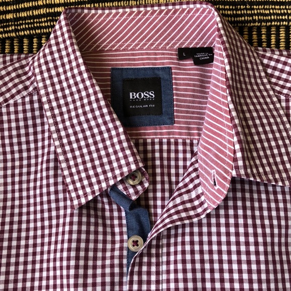 Hugo Boss Button down Shirt - Picture 2 of 6